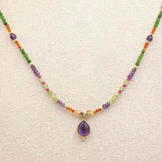 Collier multipierres ou bracelet triple rang améthyste